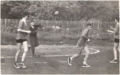 Rokometno igrišče, 1965